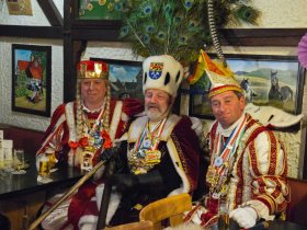 Karnevalsausklang und Auskleidung